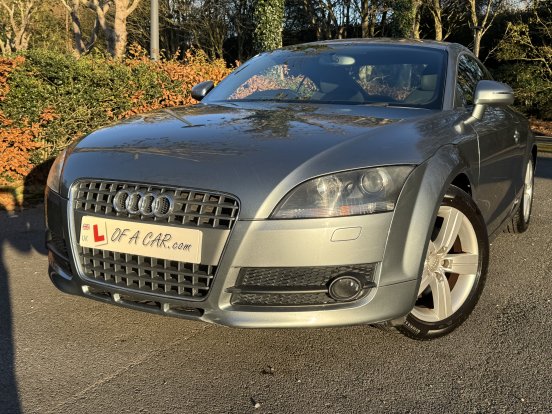 2010 10 Audi TT Coupe