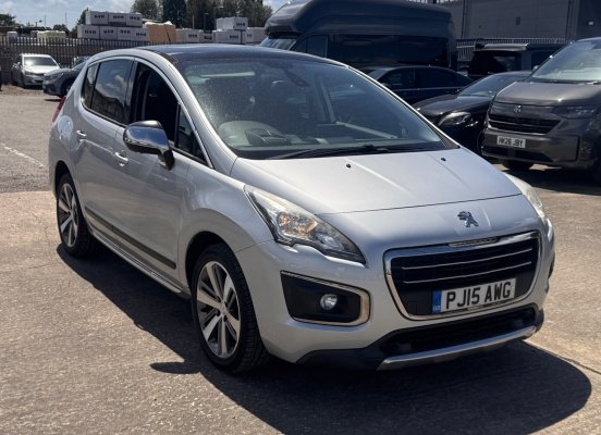 2015 15 Peugeot 3008 MPV