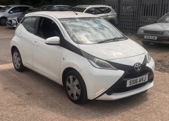 2016 16 Toyota Aygo Hatchback