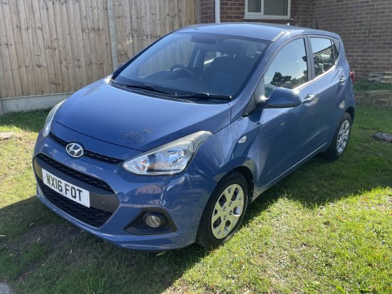2016 16 Hyundai i10 Hatchback