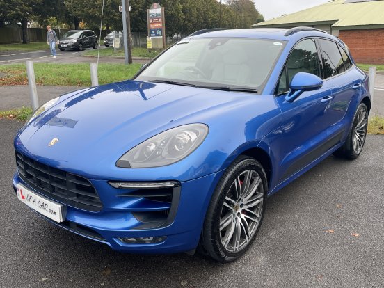 2017 67 Porsche Macan 4X4